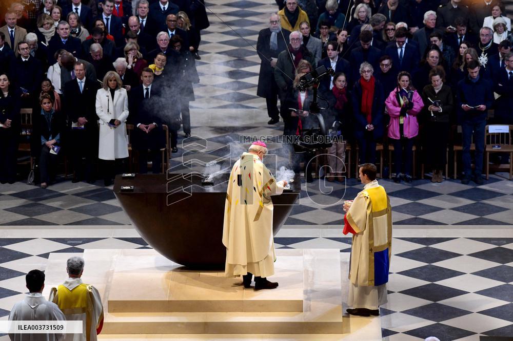 Notre Dame de Paris Inaugural Mass