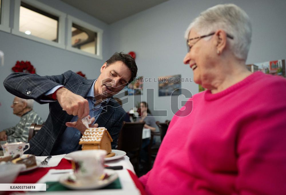 Justin Trudeau Visits A Seniors Home - Canada