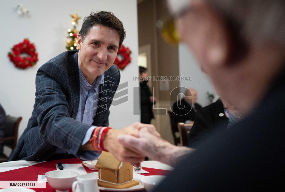 Justin Trudeau Visits A Seniors Home - Canada