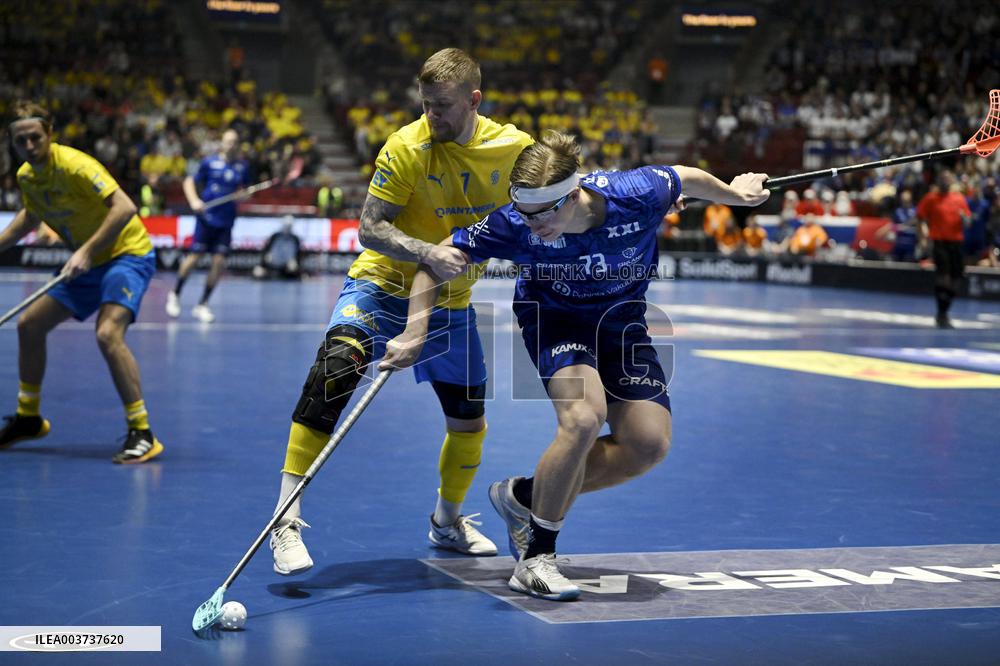 Salibandy: Pelaako Suomi mitalista miesten MM-kisojen loppuhuipennuksessa?