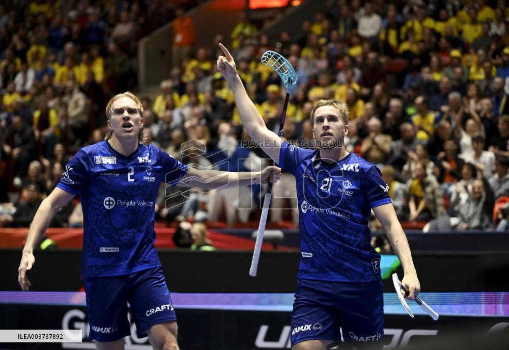 Salibandy: Pelaako Suomi mitalista miesten MM-kisojen loppuhuipennuksessa?