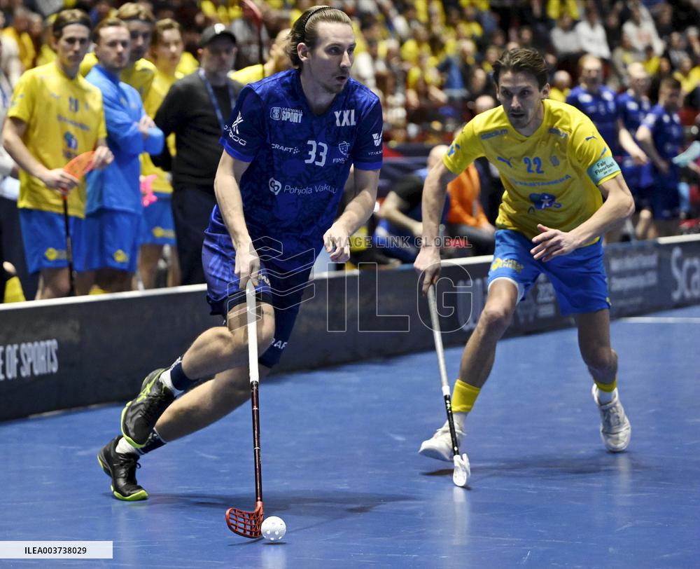 Salibandy: Pelaako Suomi mitalista miesten MM-kisojen loppuhuipennuksessa?