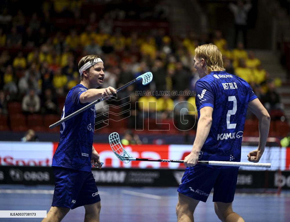 Salibandy: Pelaako Suomi mitalista miesten MM-kisojen loppuhuipennuksessa?