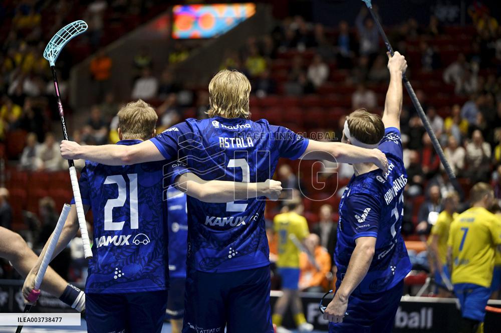 Salibandy: Pelaako Suomi mitalista miesten MM-kisojen loppuhuipennuksessa?
