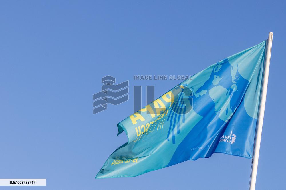 Pope Francis At The Place Miot - Ajaccio