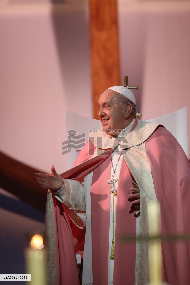 Pope Francis Celebrates Holy Mass At Casone - Ajaccio
