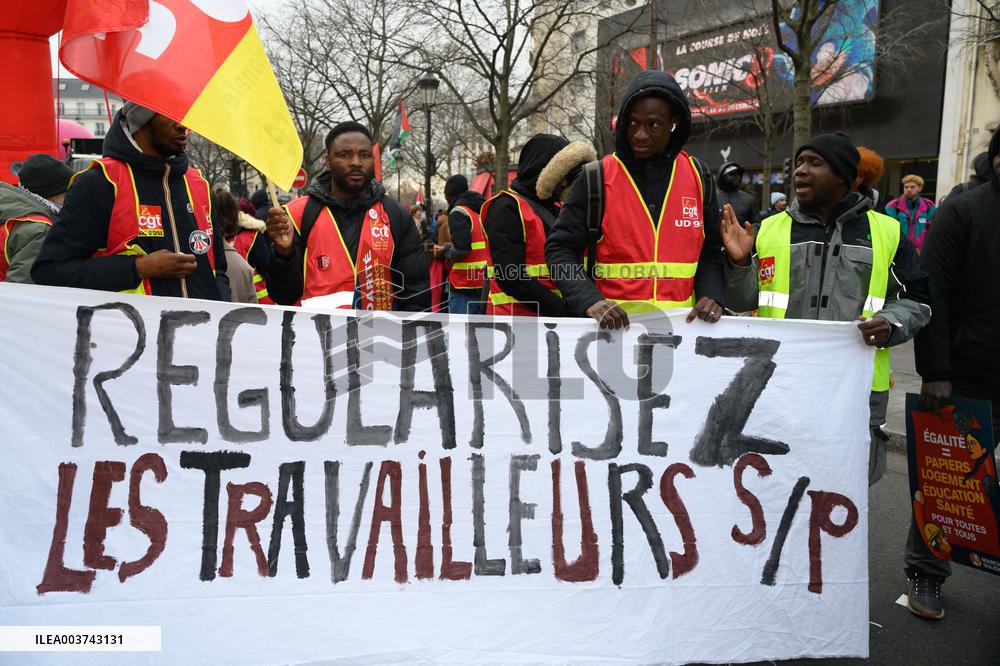 March For Migrants Rights - Paris