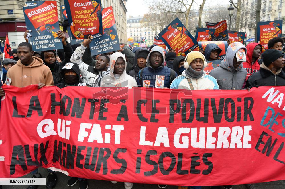 March For Migrants Rights - Paris