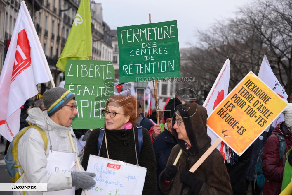 March For Migrants Rights - Paris