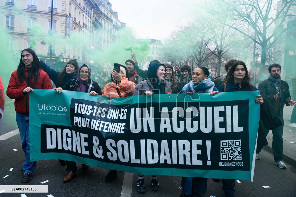 March For Migrants Rights - Paris