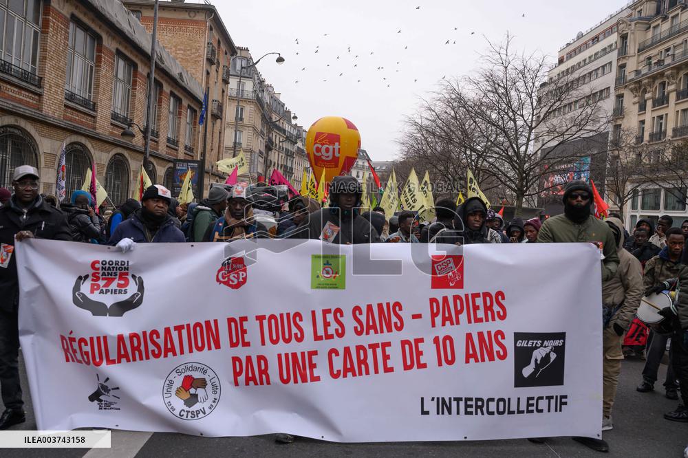 March For Migrants Rights - Paris