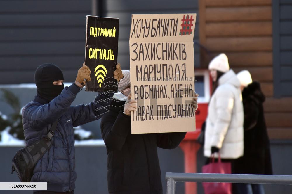 Weekly rally in support of Ukrainian POWs in Vinnytsia