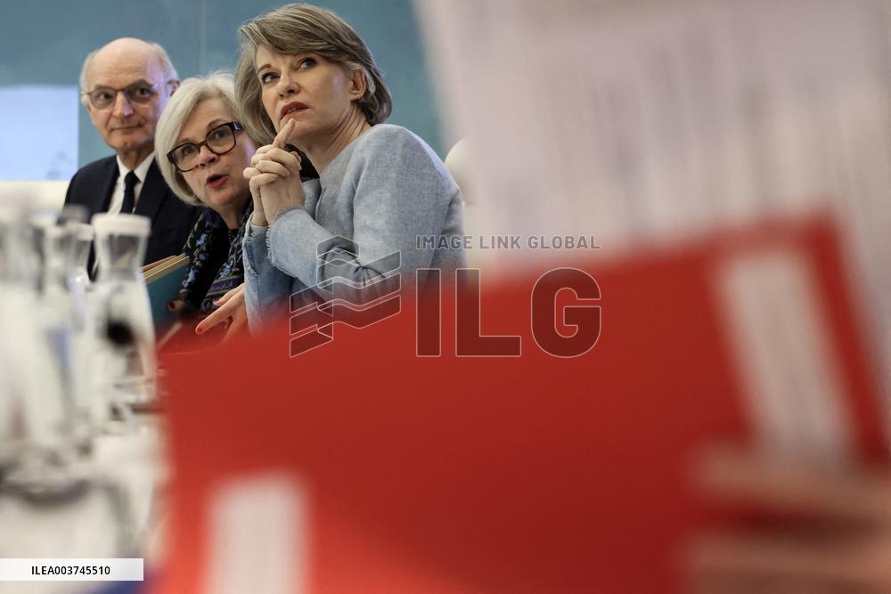 President Macron chairs CIC on the situation in Mayotte - Paris