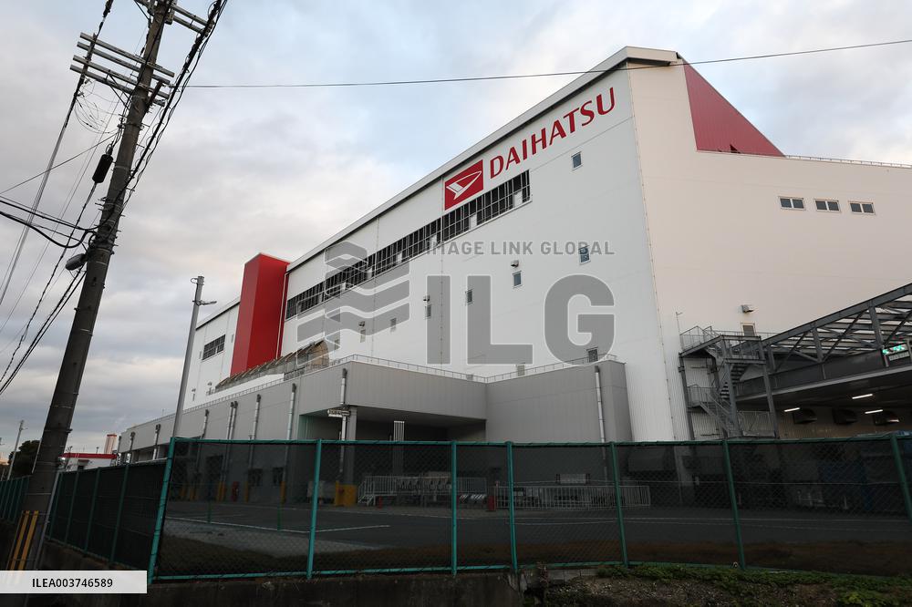 Daihatsu Motor Co., Ltd. exterior, logo and signage