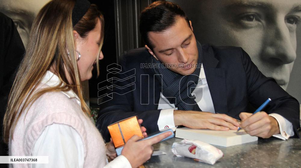 Jordan Bardella Book Signing - Le Mans