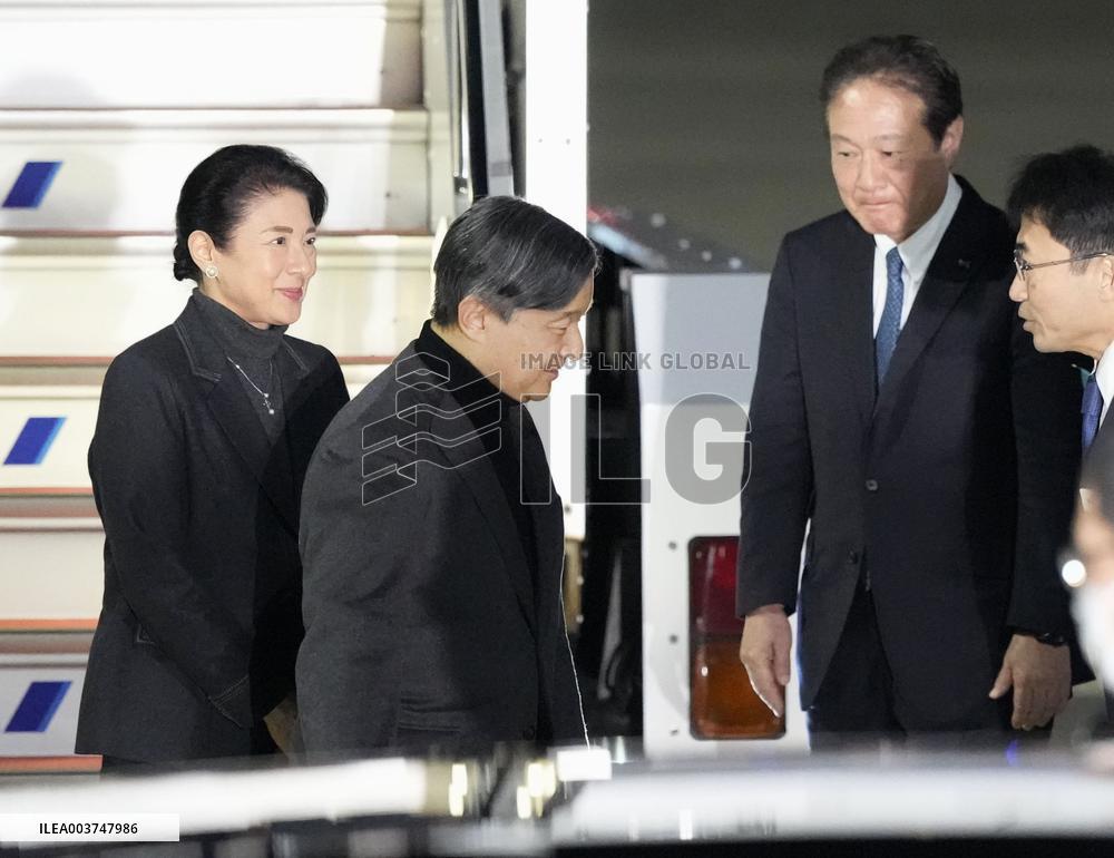 Japan emperor, empress return from Noto