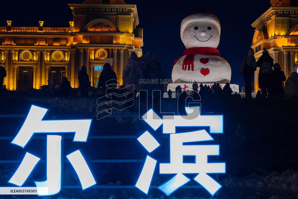 Giant Snowman - China