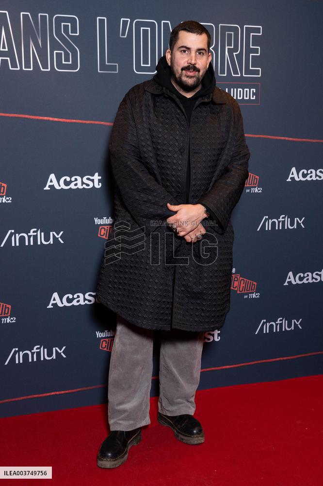 Dans L'ombre Premiere - Paris AJ