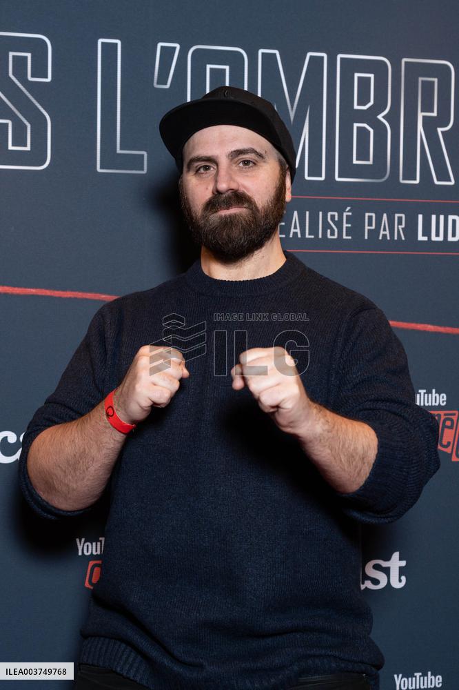 Dans L'ombre Premiere - Paris AJ