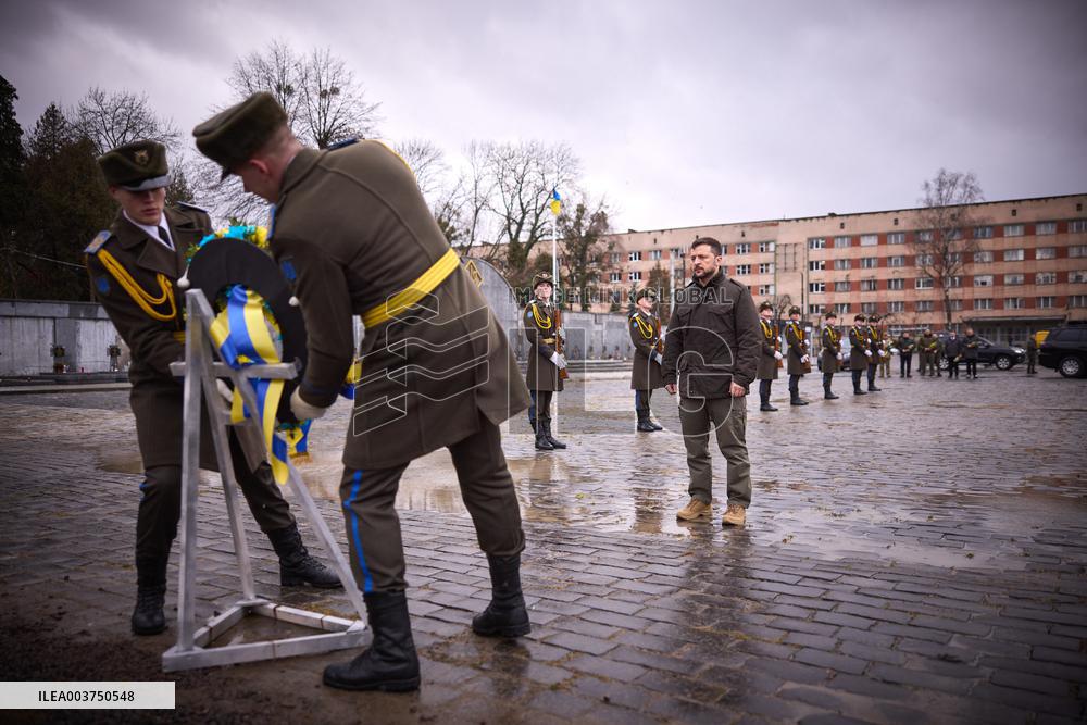 Zelensky Visits Lviv