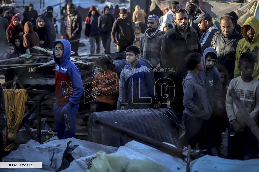 Death Toll Tops 45,000 Palestinians - Gaza