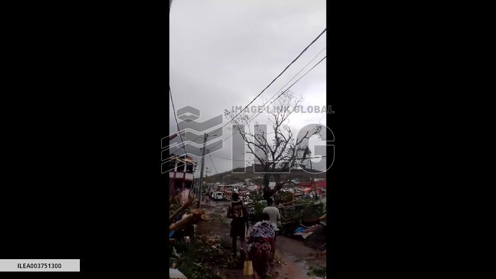 Cyclone Chido Batters Mayotte, Leaving Significant Damage 8