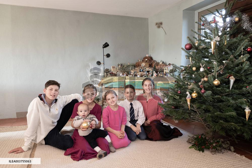 Orleans Family Christmas Photo Session - Montreal