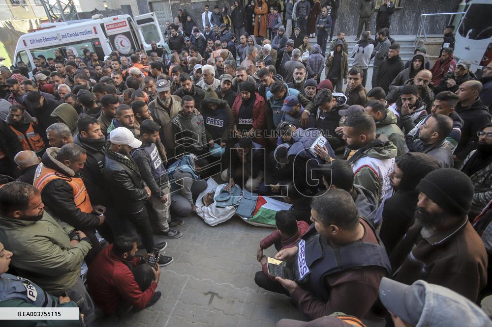 Death Toll Tops 45,000 - Gaza