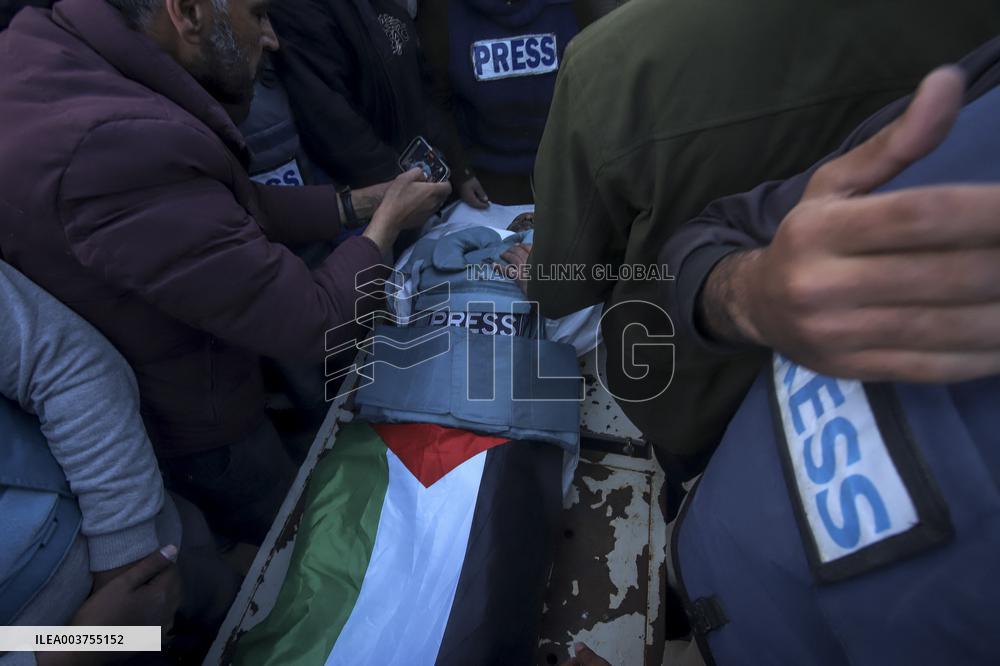 Death Toll Tops 45,000 - Gaza