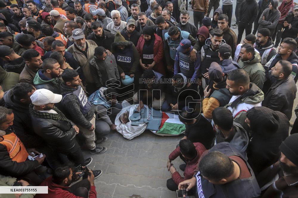 Death Toll Tops 45,000 - Gaza