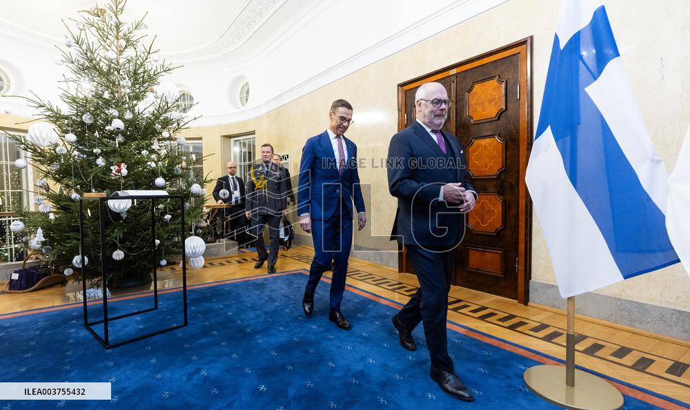 Meeting of Stubb and Karis