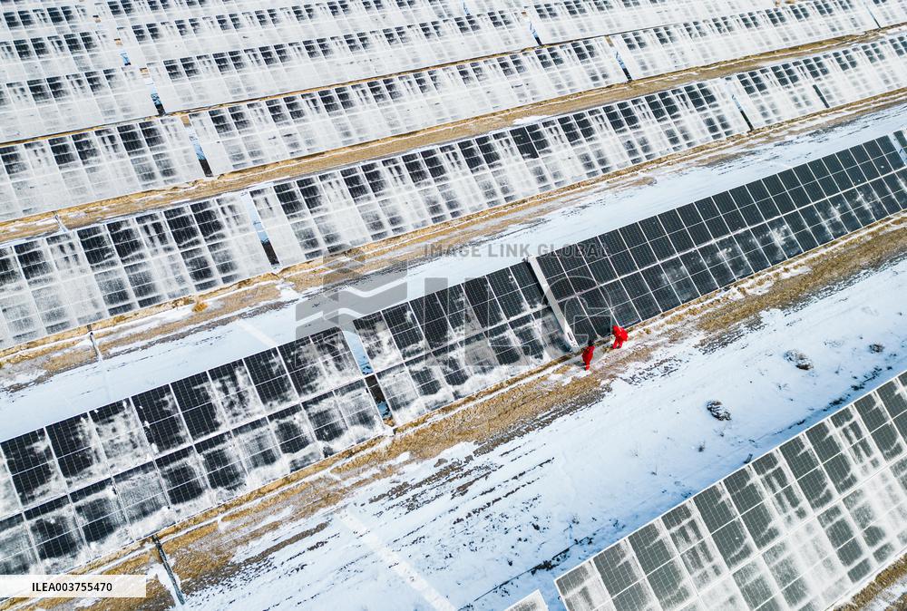 Photovoltaic Power in Snow