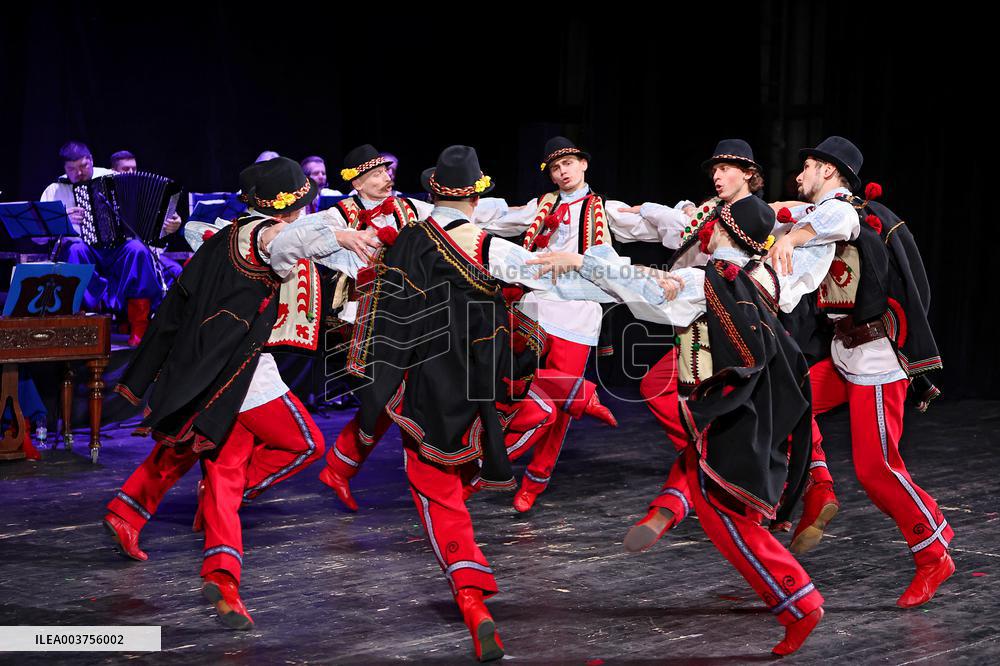 Concert of Veryovka Ukrainian Folk Choir in Ivano-Frankivsk