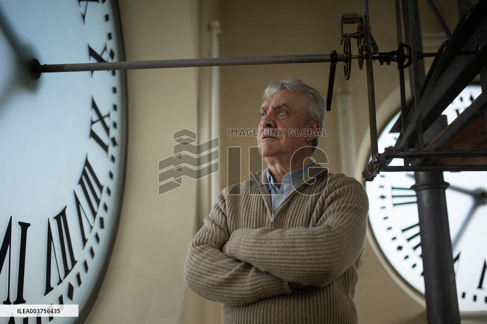 The Clock Of The Real Casa De Correos - Spain