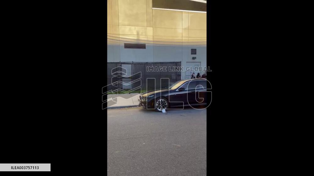 US: Amazon Workers Strike At Multiple Facilities, Demanding Fair Labor Contract 2