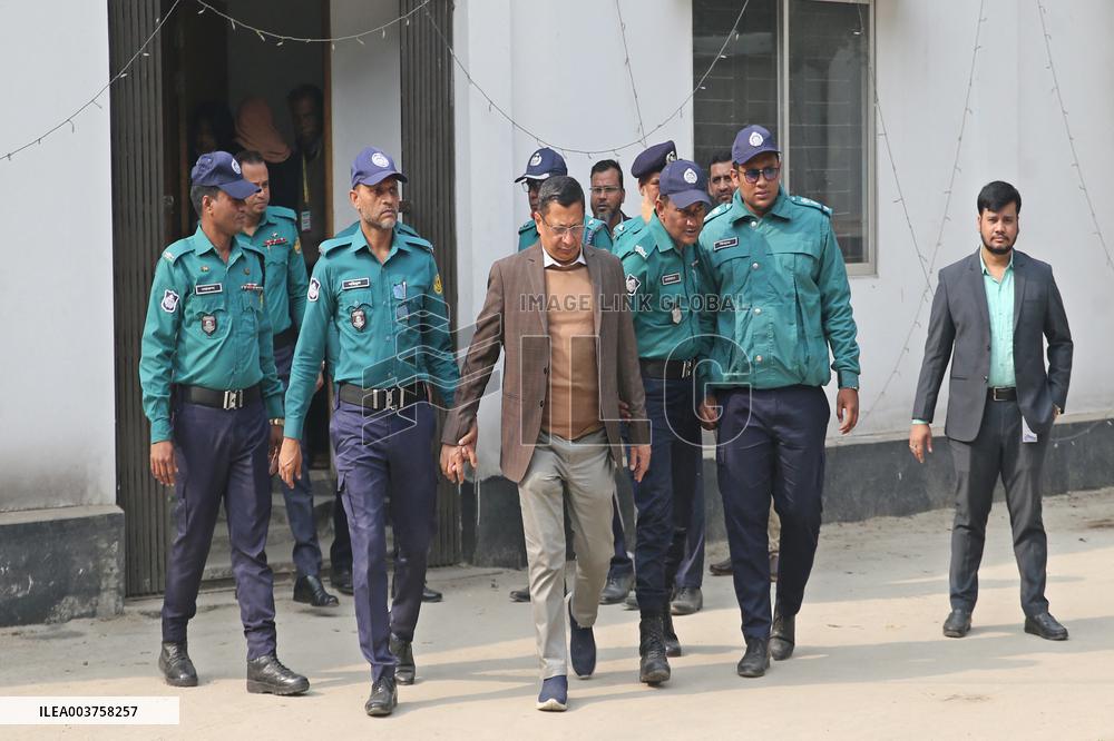 Bangladesh Ex-Ministers Face Massacre Charges - Dhaka