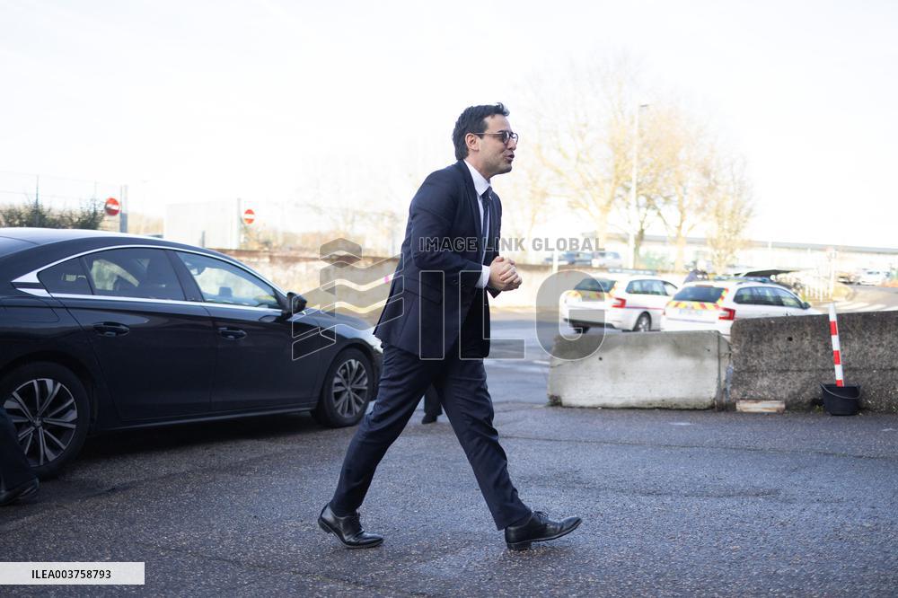 Stephane Sejourne visits customs officers freight zone -  Roissy-en-France