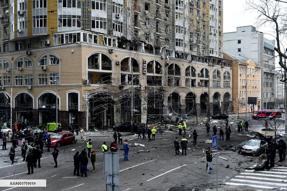 Aftermath of Russian missile attack in Kyiv
