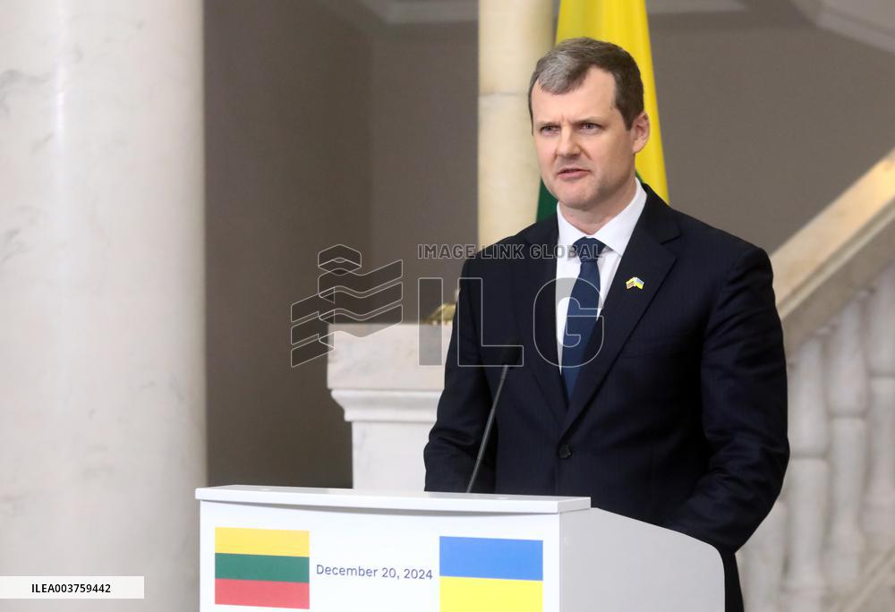 News conference of Ukrainian and Lithuanian PMs in Kyiv
