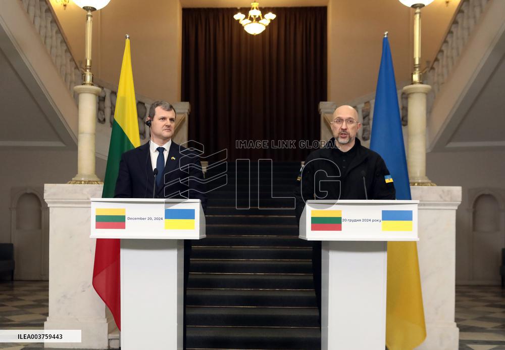 News conference of Ukrainian and Lithuanian PMs in Kyiv
