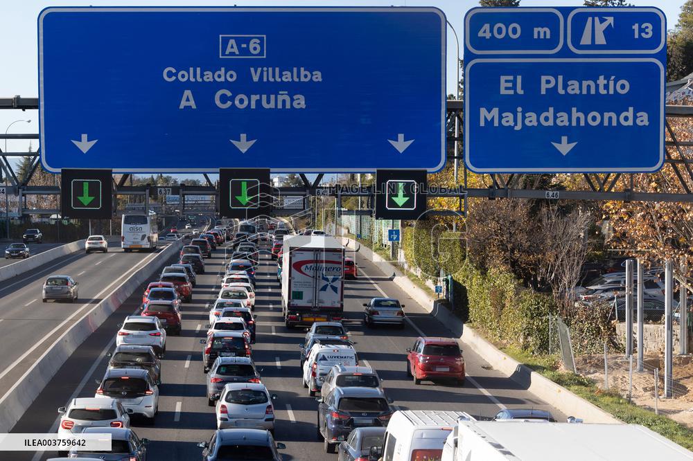 Christmas Traffic Jams - Spain