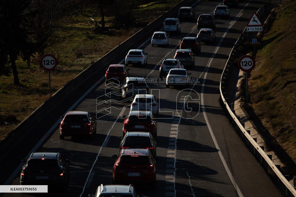 Christmas Traffic Jams - Spain