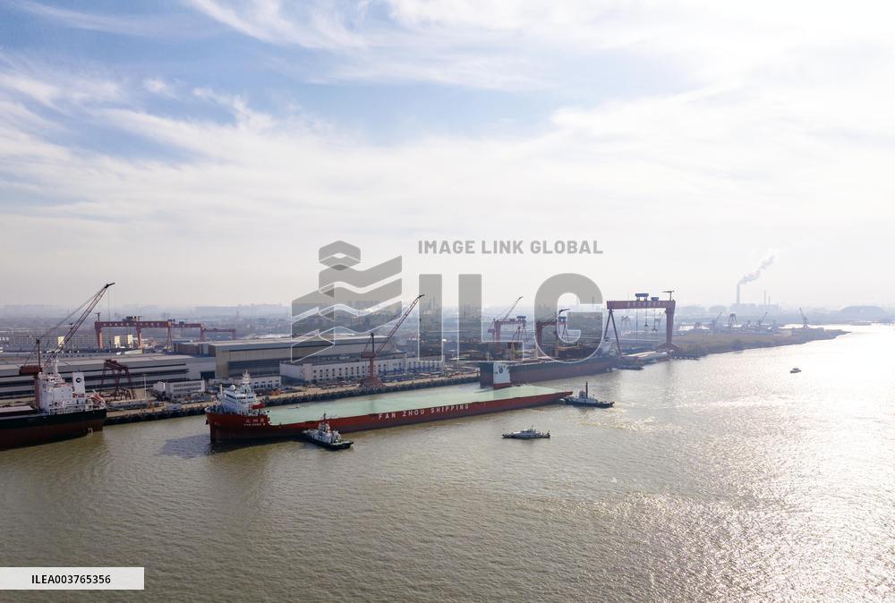 World's Largest Load Carrying Capacity of Self-propelled Deck Ship