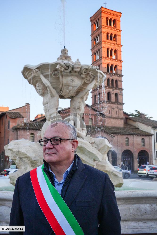 The Fountain Of The Tritons Restored - Rome