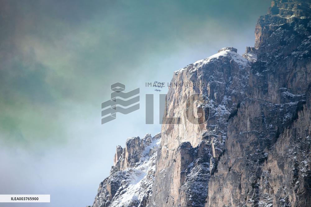 Frecce Tricolori Performs At AUDI FIS Ski World Cup - Italy
