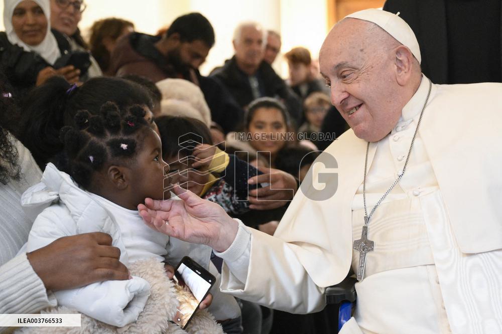Pope Francis Visits Children Of Santa Marta Dispensary - Vatican