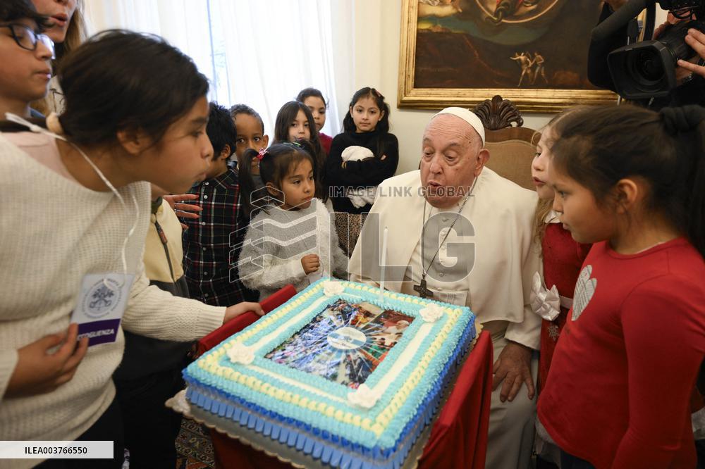 Pope Francis Visits Children Of Santa Marta Dispensary - Vatican