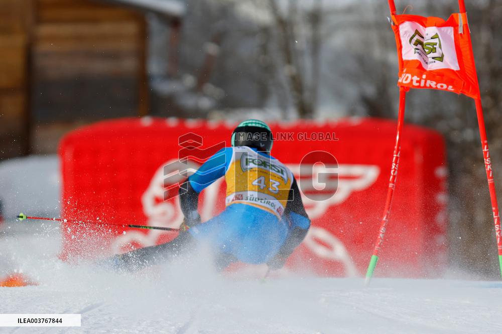 SPORT INVERNALI - Sci Alpino - AUDI FIS Ski World Cup - Giant Slalom - Uomini