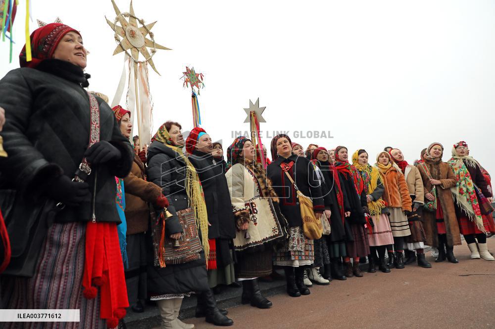 Carollers in Kyiv