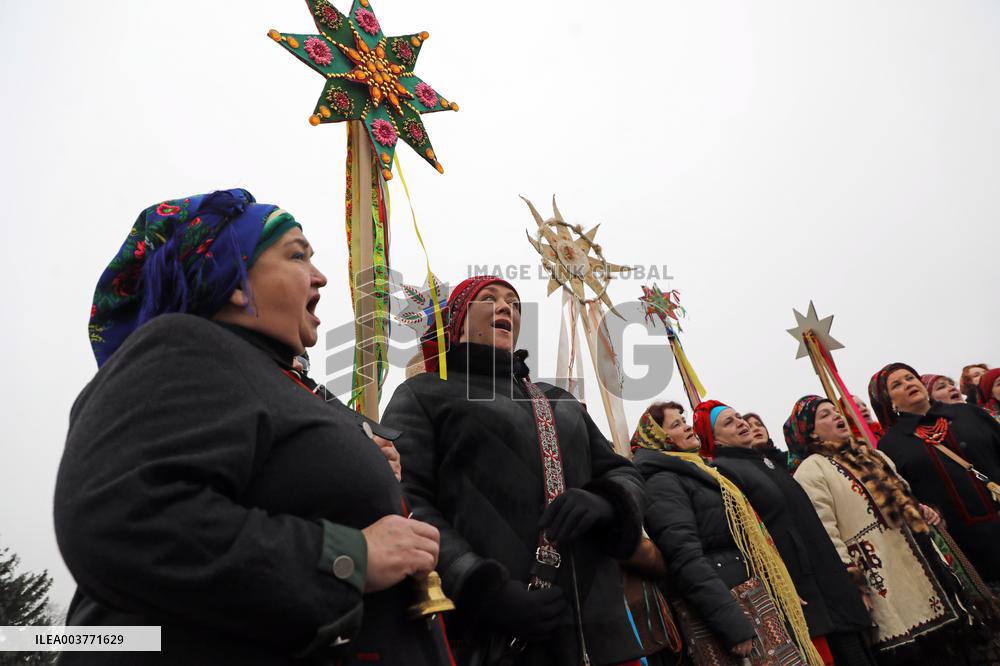 Carollers in Kyiv